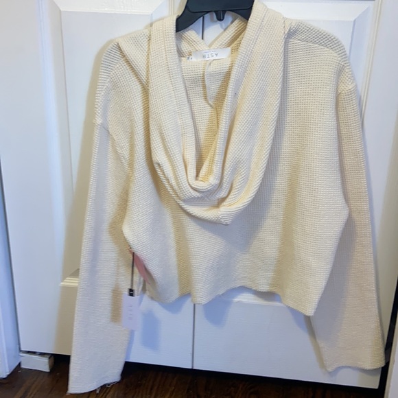 NWT ASTR The Label Hold Me Hoodie and Shorts Set - Picture 7 of 12